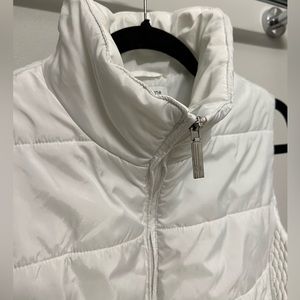White light weight used vest! Great for fall!